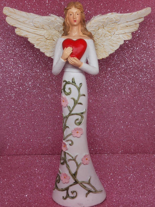Angel con Corazón Rojo