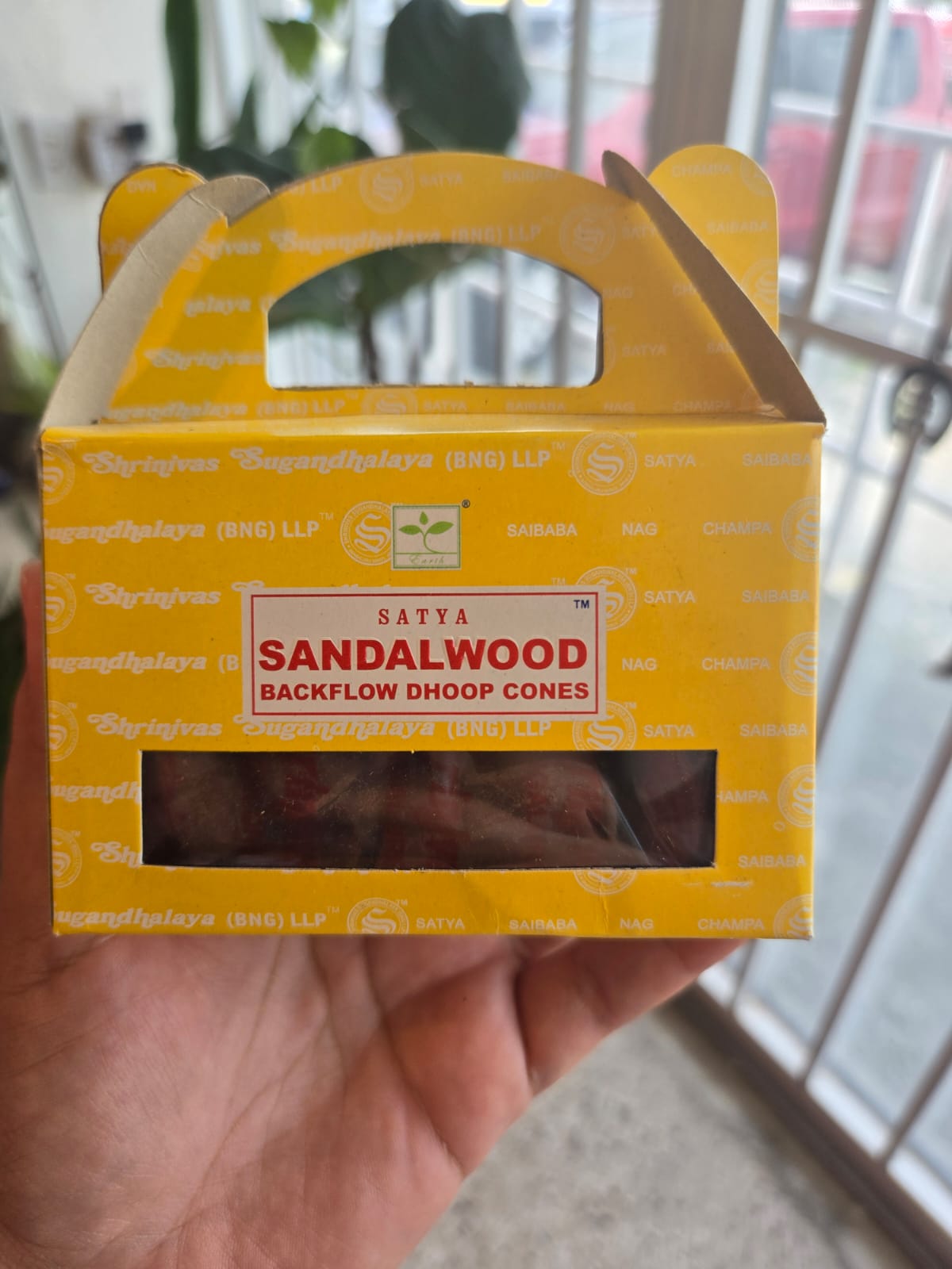 Backflow Dhoop Cones (Sandalwood/Sándalo)